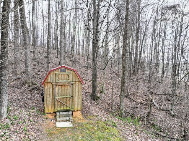 144 Kelsey Peterson Road, Jonesborough, TN 37659