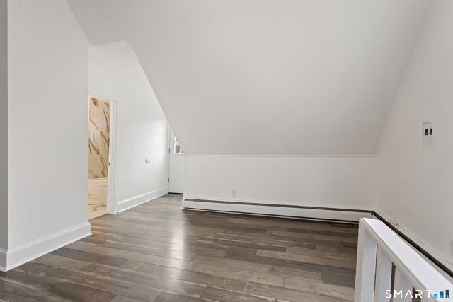 28 Dolsen Place 3, Stamford, CT 06901