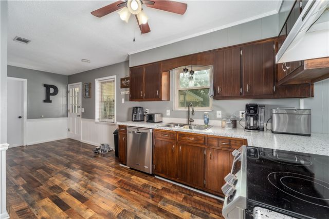 1561 Huckaby Road, Waycross, GA 31501