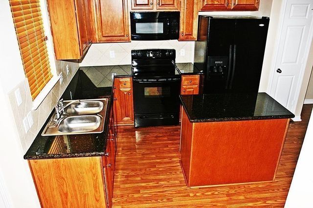 906 Sterling Creek Circle, Katy, TX 77450