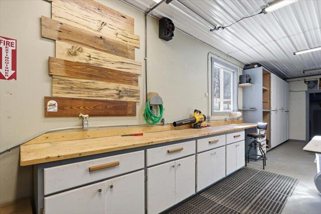 2651 W Wildlife Drive, Brook Park, MN 55007