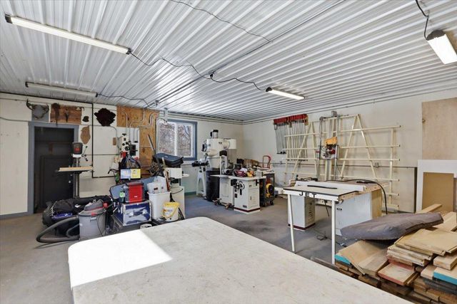 2651 W Wildlife Drive, Brook Park, MN 55007