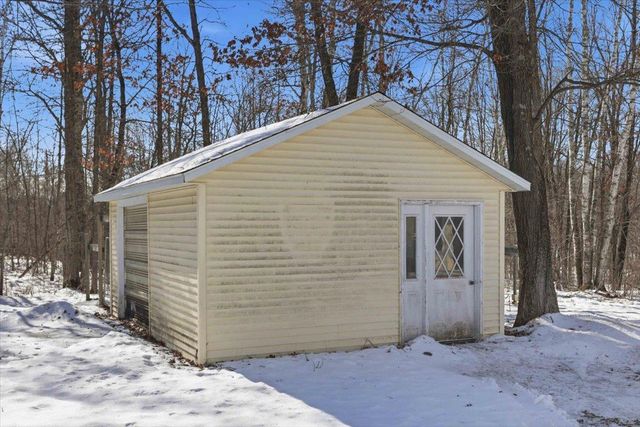 2651 W Wildlife Drive, Brook Park, MN 55007