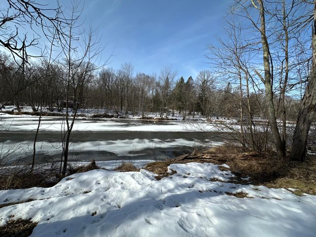 2651 W Wildlife Drive, Brook Park, MN 55007