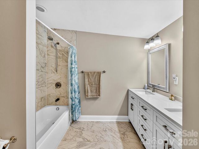 4486 Graybirch Drive, Maiden, NC 28650