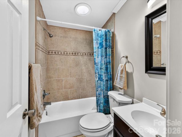 4486 Graybirch Drive, Maiden, NC 28650