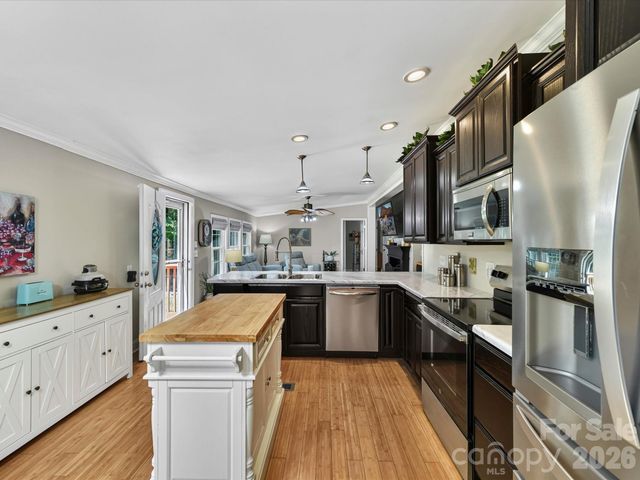 4486 Graybirch Drive, Maiden, NC 28650
