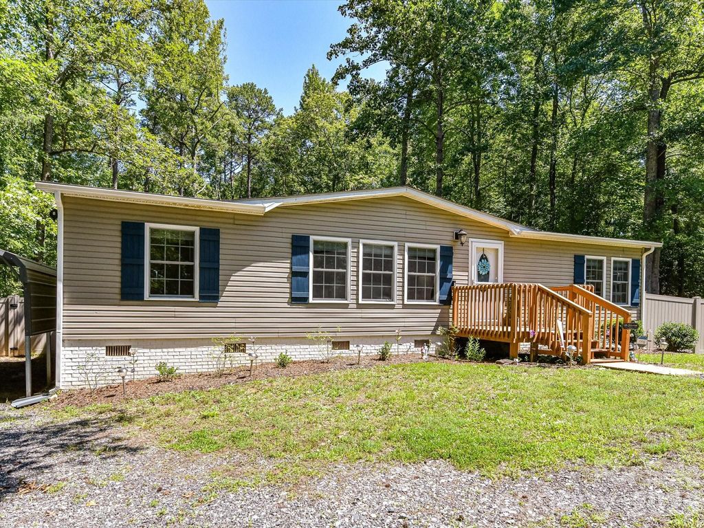 4486 Graybirch Drive, Maiden, NC 28650