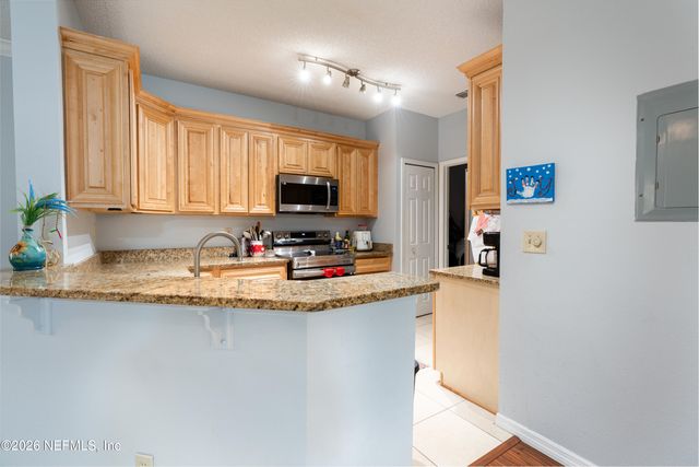 10000 GATE Parkway 116, Jacksonville, FL 32246