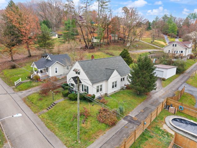 104 Ann Street, Irvine, KY 40336