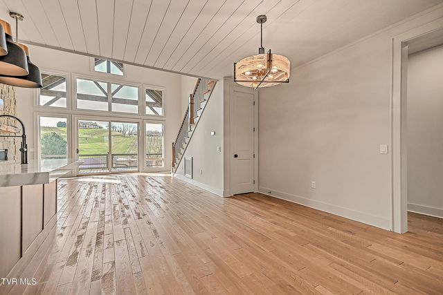 190 Farmhouse Village Trail, Butler, TN 37640