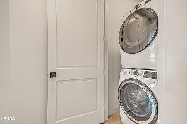 190 Farmhouse Village Trail, Butler, TN 37640