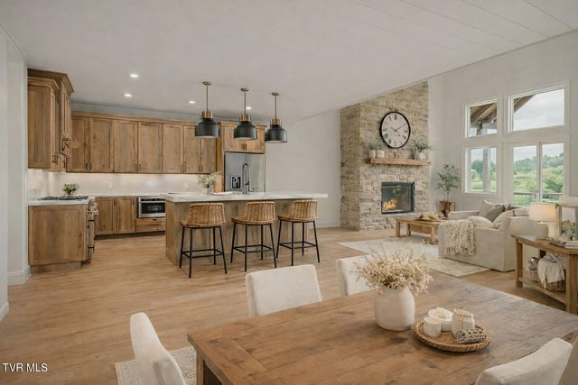 190 Farmhouse Village Trail, Butler, TN 37640