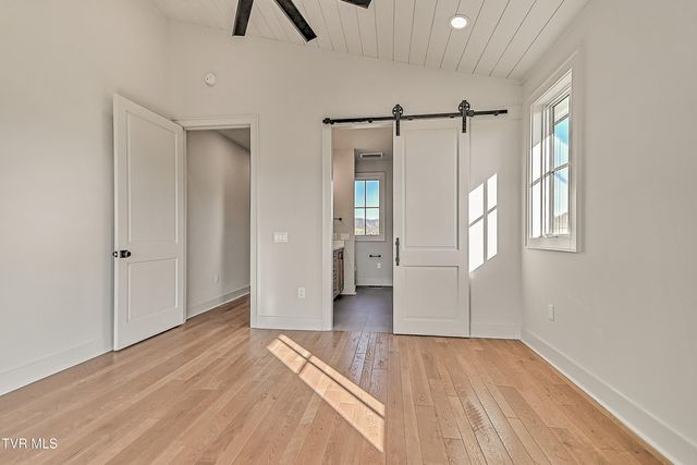 190 Farmhouse Village Trail, Butler, TN 37640