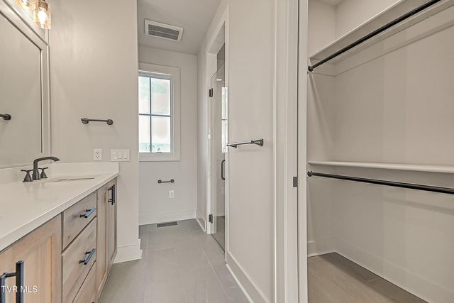 190 Farmhouse Village Trail, Butler, TN 37640