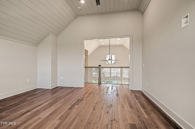 190 Farmhouse Village Trail, Butler, TN 37640