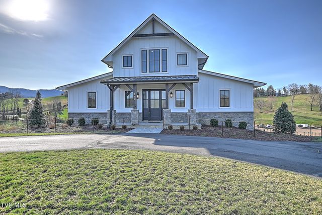 190 Farmhouse Village Trail, Butler, TN 37640