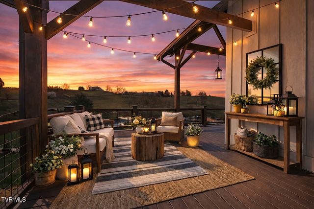 190 Farmhouse Village Trail, Butler, TN 37640