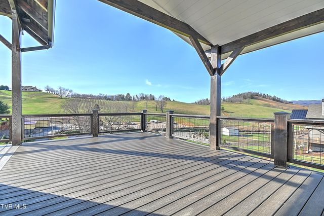 190 Farmhouse Village Trail, Butler, TN 37640