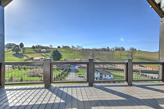 190 Farmhouse Village Trail, Butler, TN 37640