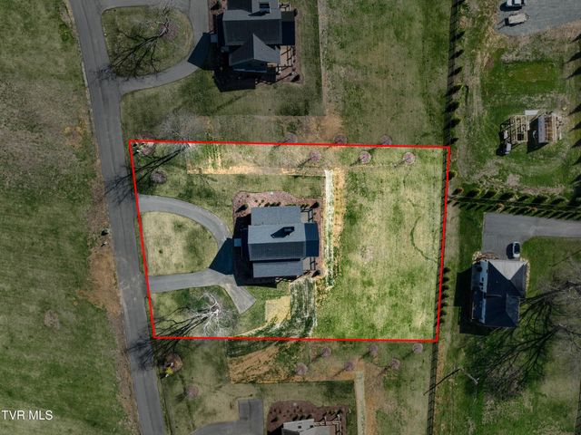 190 Farmhouse Village Trail, Butler, TN 37640