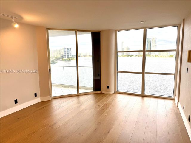 2800 Island Blvd 706, Aventura, FL 33160