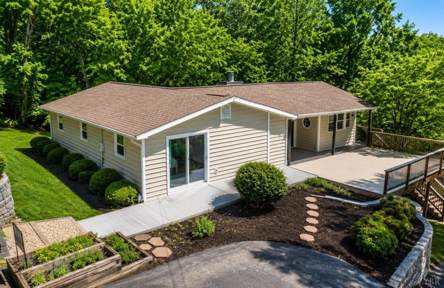 23 Brookside Lane, Moneta, VA 24121