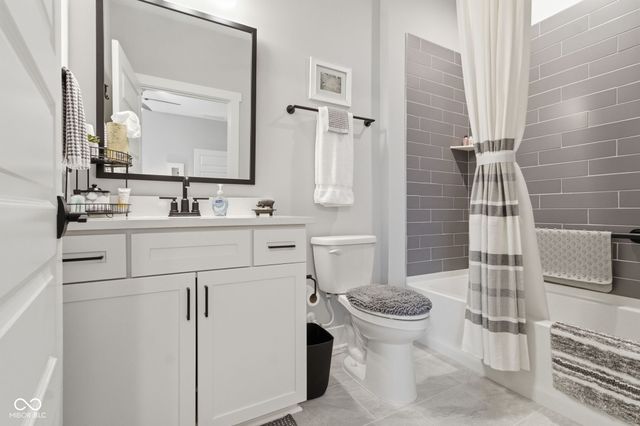 2877 Buchanan Lane, Westfield, IN 46074