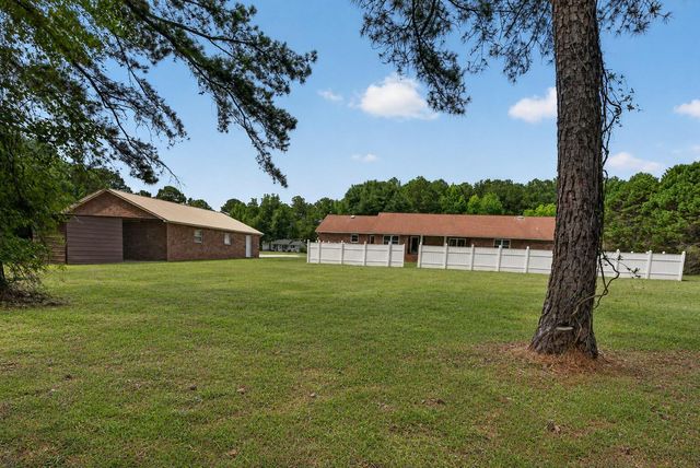 451 Kelton Road, Saint Stephen, SC 29479