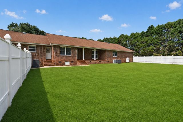 451 Kelton Road, Saint Stephen, SC 29479
