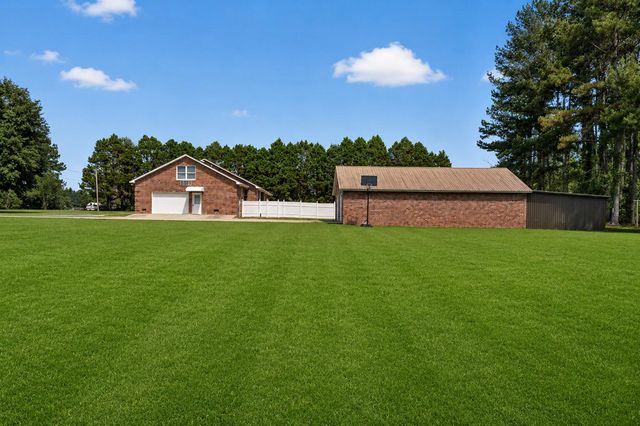 451 Kelton Road, Saint Stephen, SC 29479