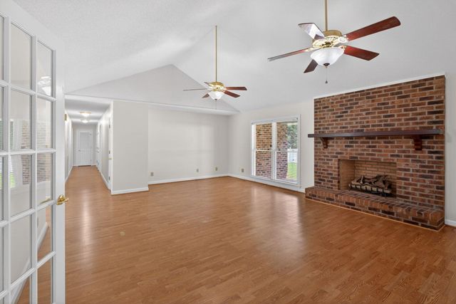 451 Kelton Road, Saint Stephen, SC 29479