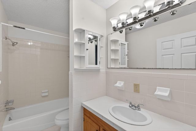 451 Kelton Road, Saint Stephen, SC 29479