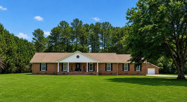 451 Kelton Road, Saint Stephen, SC 29479