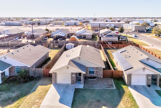 1102 Pratt, Midland, TX 79701