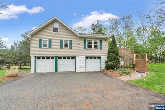 47-49 Furnace Avenue, Wanaque, NJ 07465