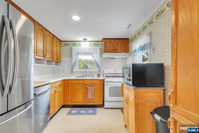 47-49 Furnace Avenue, Wanaque, NJ 07465