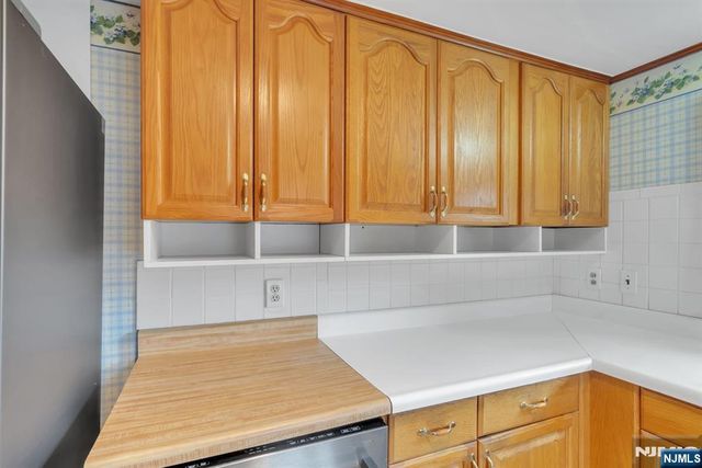 47-49 Furnace Avenue, Wanaque, NJ 07465