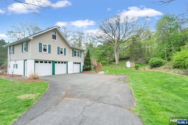 47-49 Furnace Avenue, Wanaque, NJ 07465