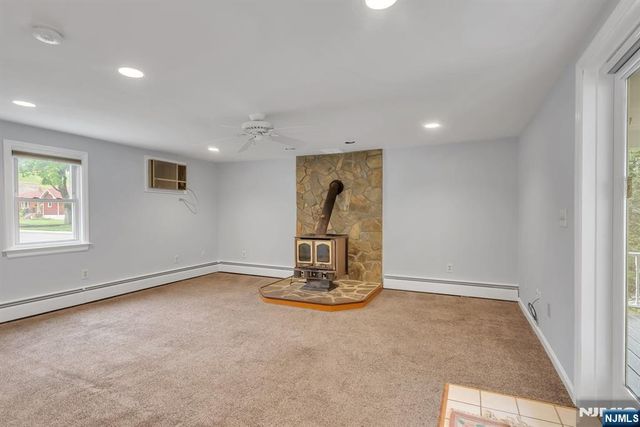 47-49 Furnace Avenue, Wanaque, NJ 07465