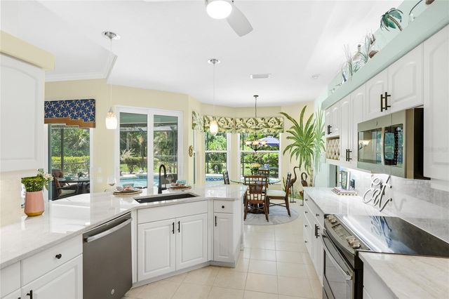2102 CALUSA LAKES BOULEVARD, Nokomis, FL 34275