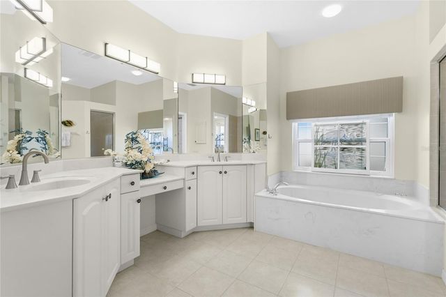 2102 CALUSA LAKES BOULEVARD, Nokomis, FL 34275