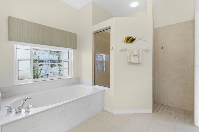 2102 CALUSA LAKES BOULEVARD, Nokomis, FL 34275
