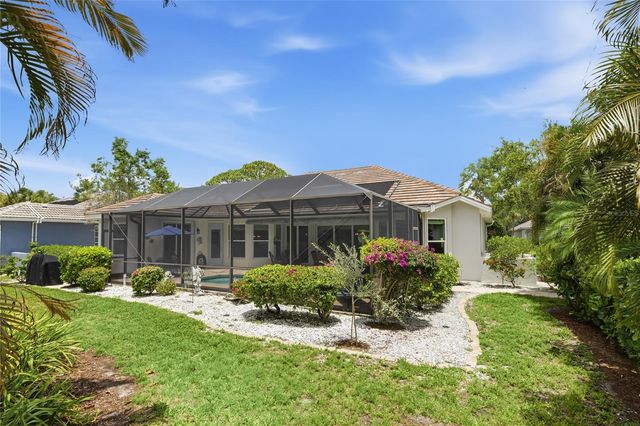 2102 CALUSA LAKES BOULEVARD, Nokomis, FL 34275