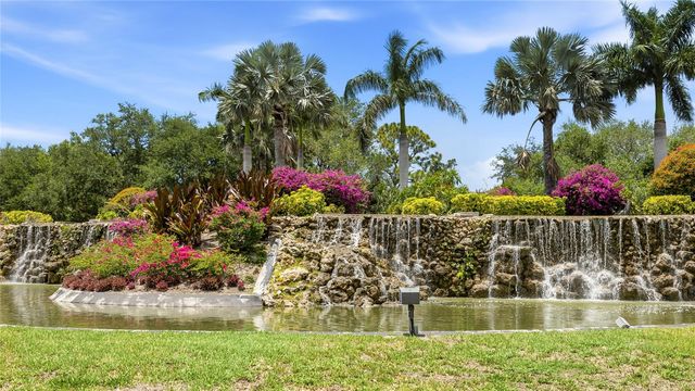 2102 CALUSA LAKES BOULEVARD, Nokomis, FL 34275