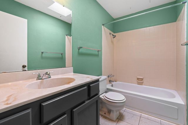 11116 Wales Avenue NE, Albuquerque, NM 87111