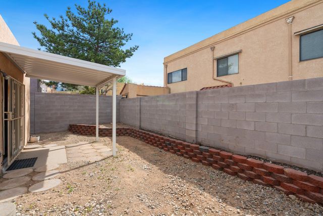 11116 Wales Avenue NE, Albuquerque, NM 87111