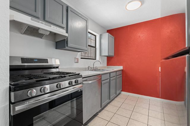 11116 Wales Avenue NE, Albuquerque, NM 87111