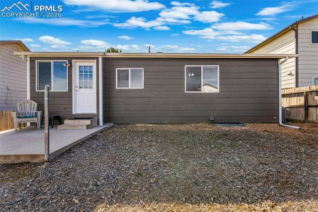 910 Lords Hill Drive, Fountain, CO 80817