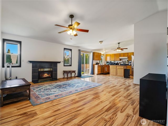 20101 85th Avenue E, Spanaway, WA 98387